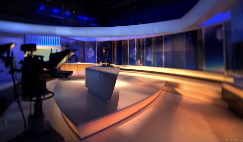 al_jazeera_arabic_news_set_design_flint_skallen_01_2048