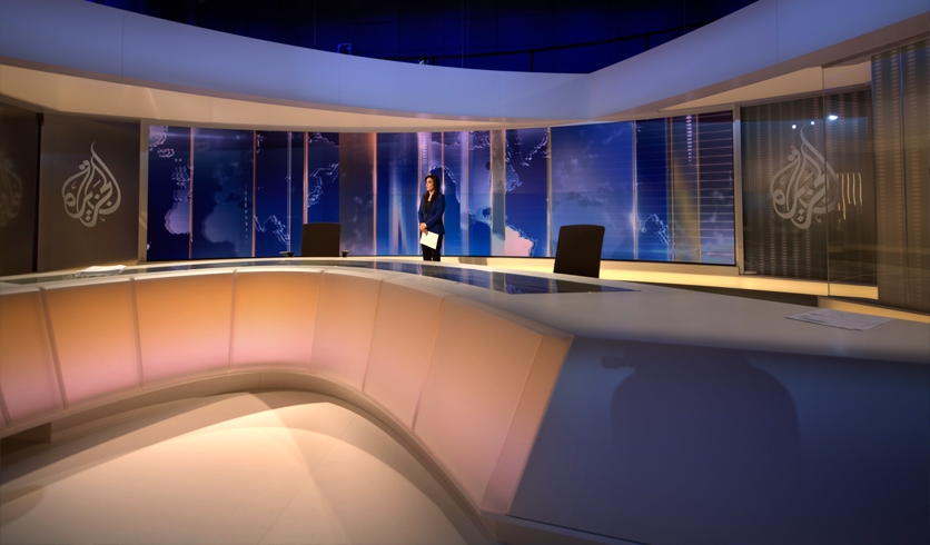 al_jazeera_arabic_news_set_design_flint_skallen_02_2048