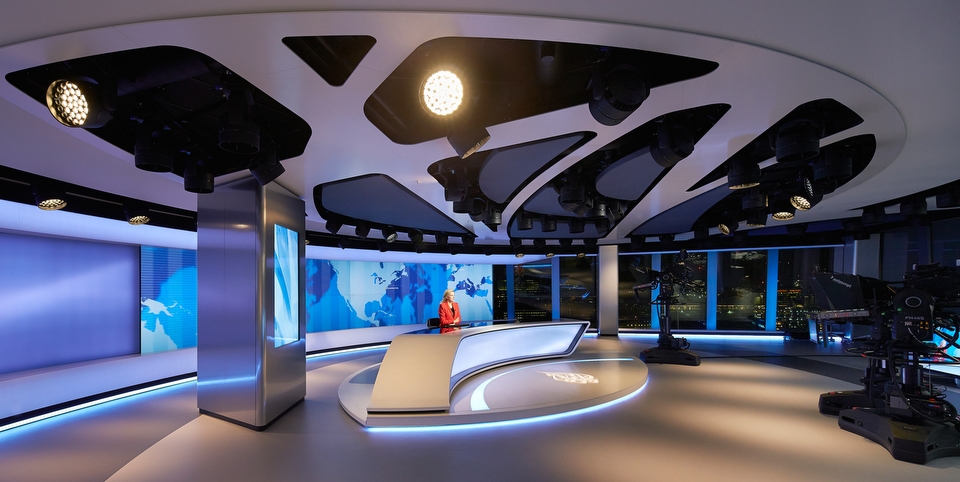 Veech-x-Veech_Al-Jazeera-Studio_The-Shard_London_011w