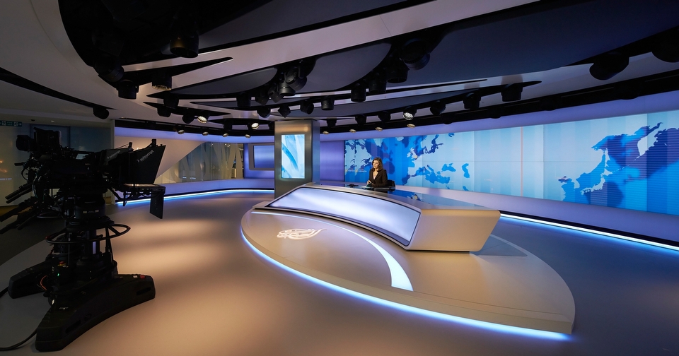 Veech-x-Veech_Al-Jazeera-Studio_The-Shard_London_016w