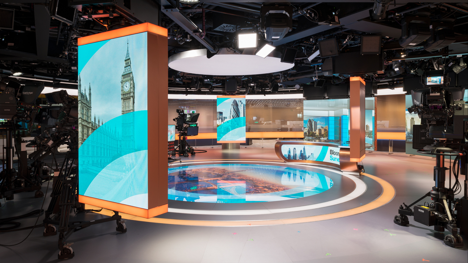 ncs_Bloomberg-London-TV-Studio-Newsroom-Jack-Morton_0003