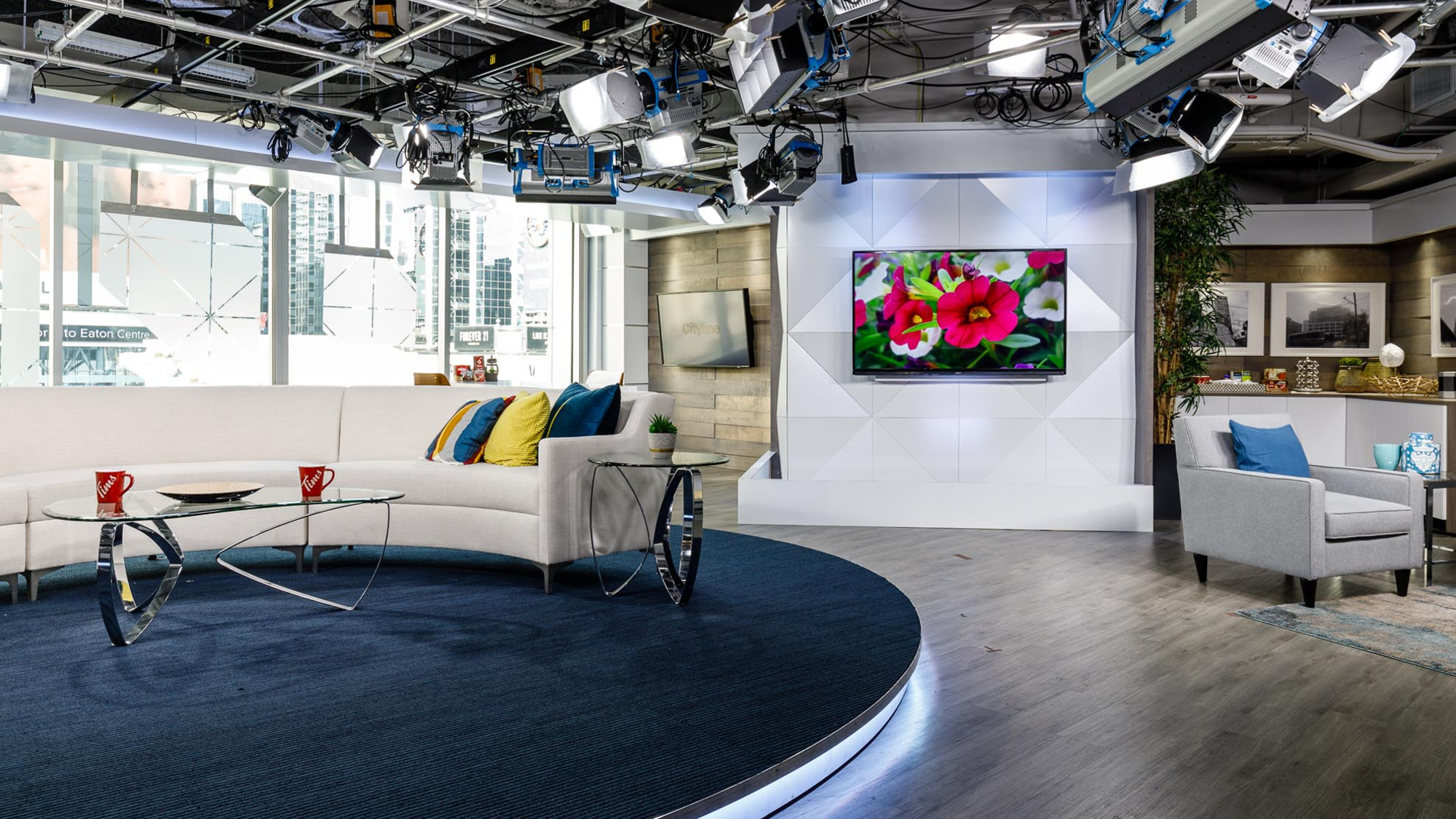 ncs_bt-breakfast-television-canada-tv-studio_0010