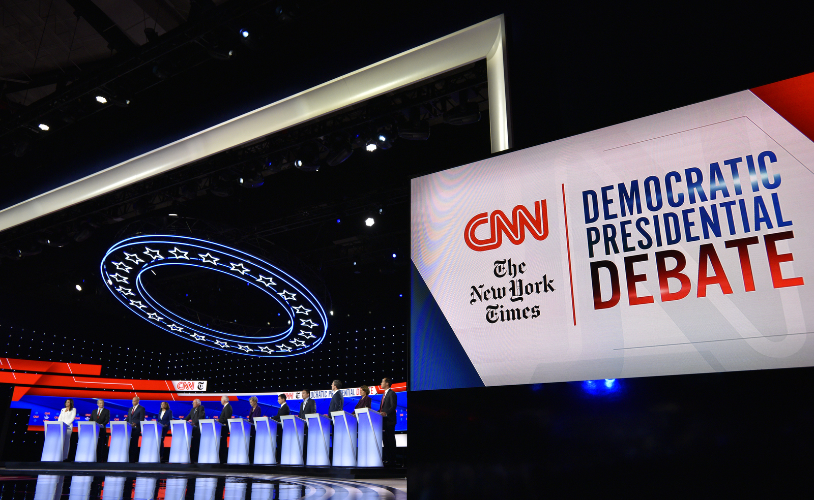 ncs_CNN-Dem-Debate-Ohio_024