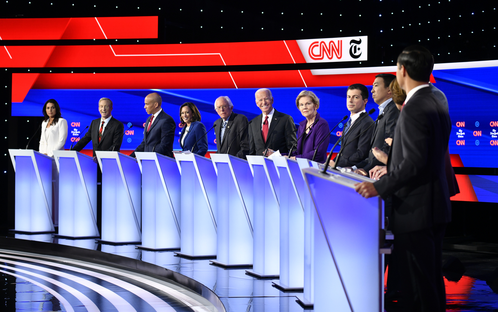 ncs_CNN-Dem-Debate-Ohio_025