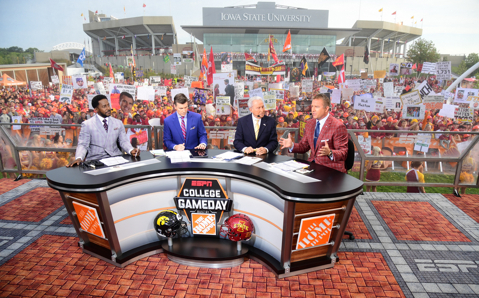 NCS_ESPN-College-Gameday_011