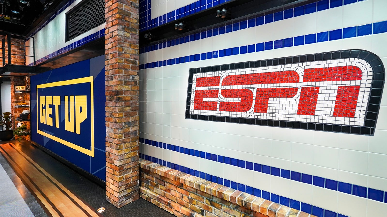 NCS_ESPN-NYC_studio-x_get-up_063