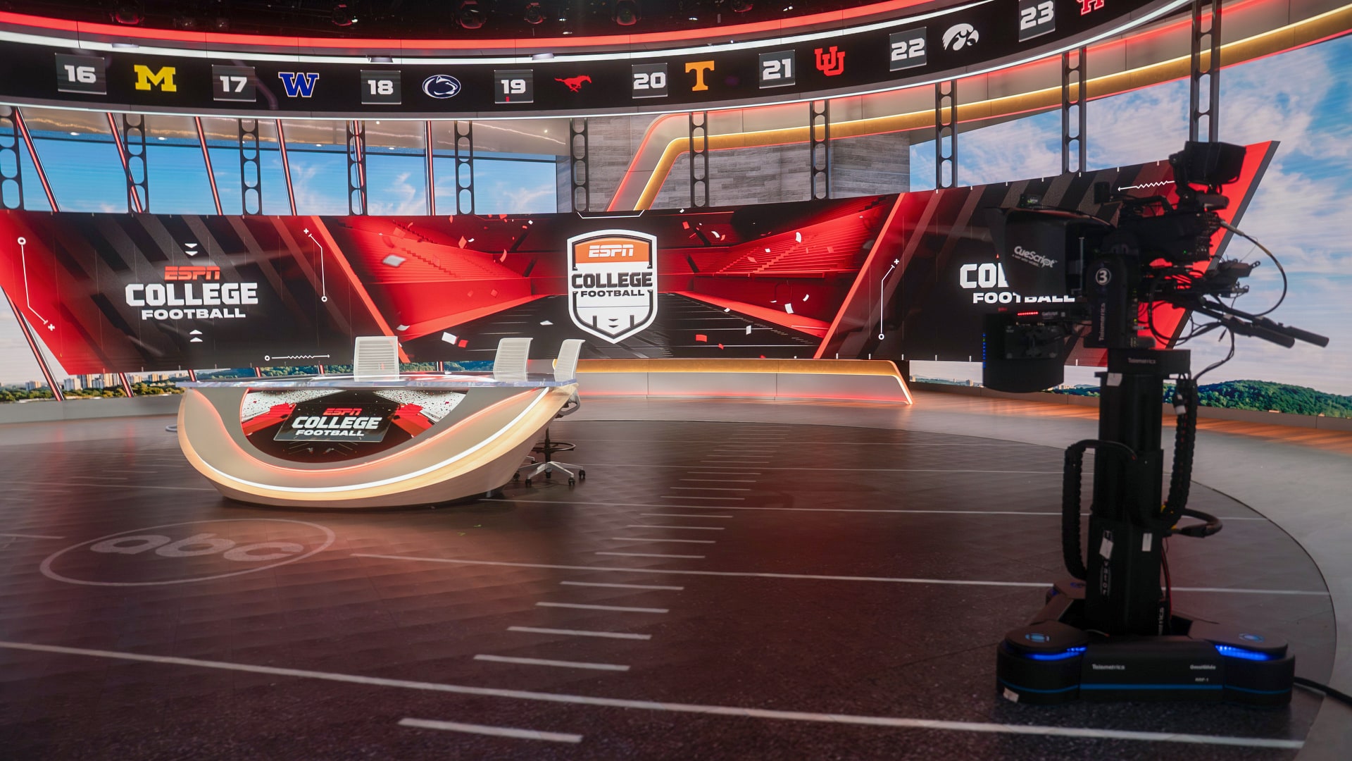 espn_studio-w_2026_0002 espn_studio-w_2026_0002