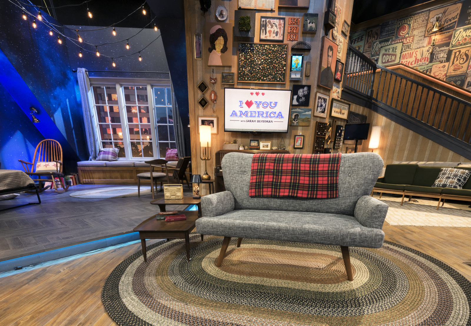 ncs_i-love-you-america-sarah-silverman-scenic-design-couch_0001