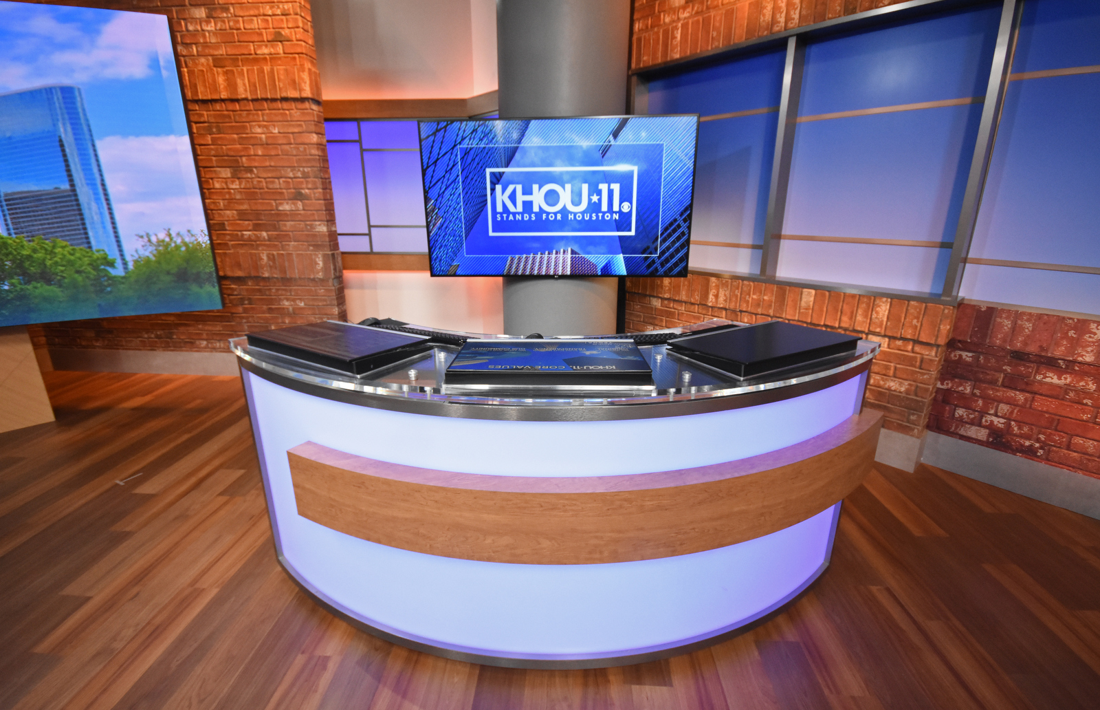 NCS_KHOU-11-Studio_Houston_003