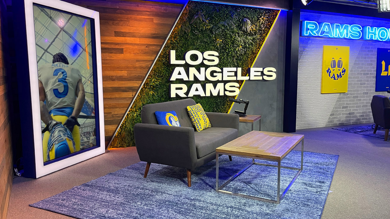 Los-Angeles-Rams_Studio_33