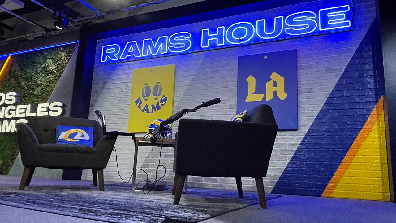 Los-Angeles-Rams_Studio_37