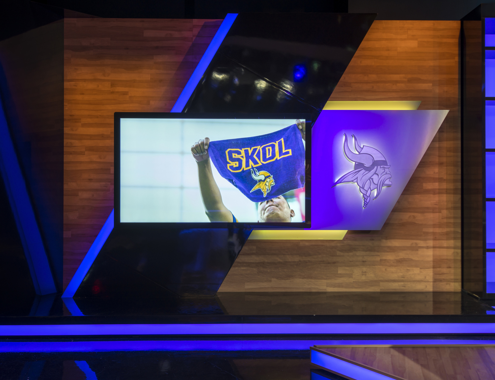 Minnesota Vikings - Vikings Entertainment Network studio