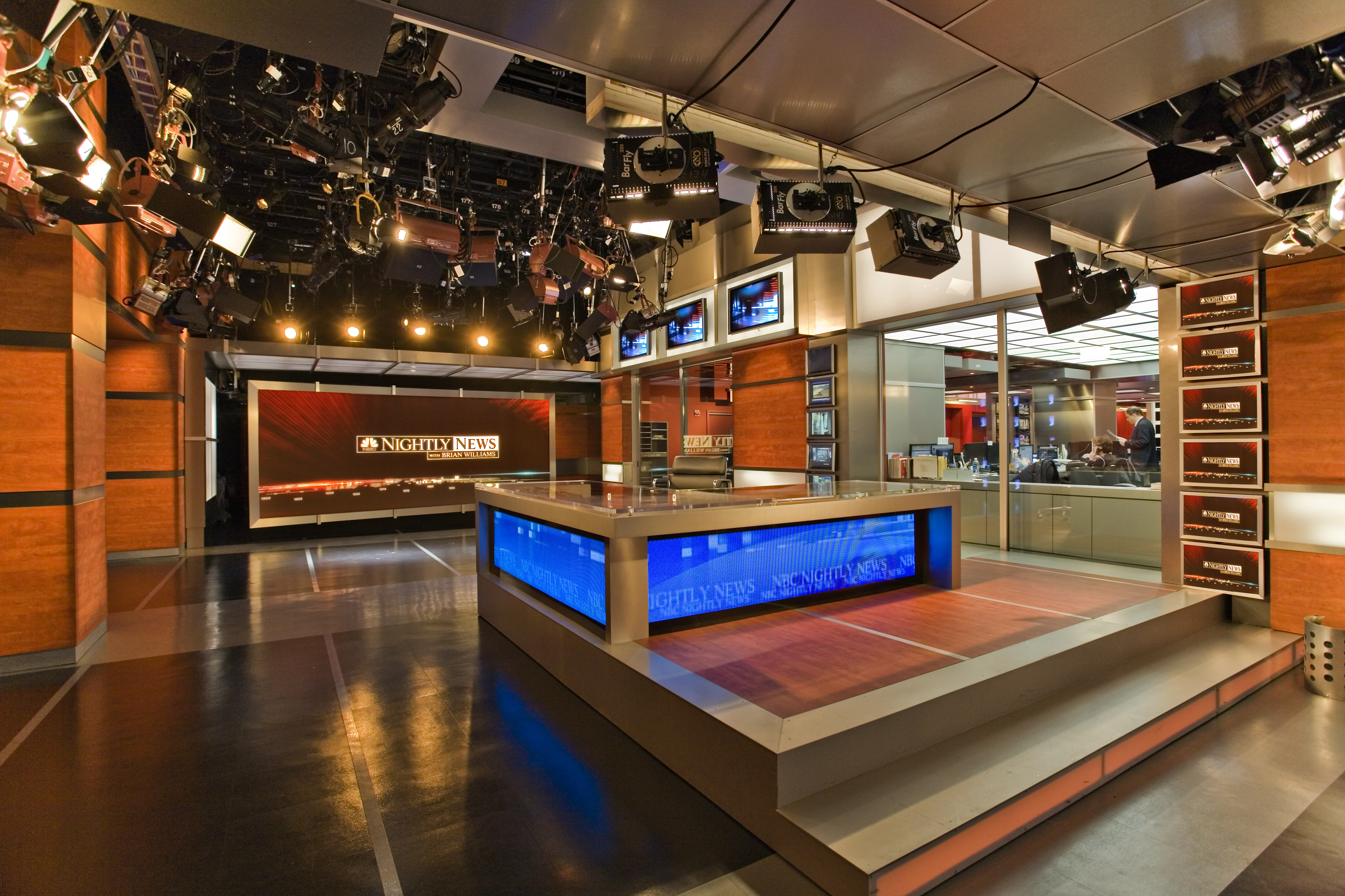 ncs_nbc-nightly-news-studio-3c-2007_0001