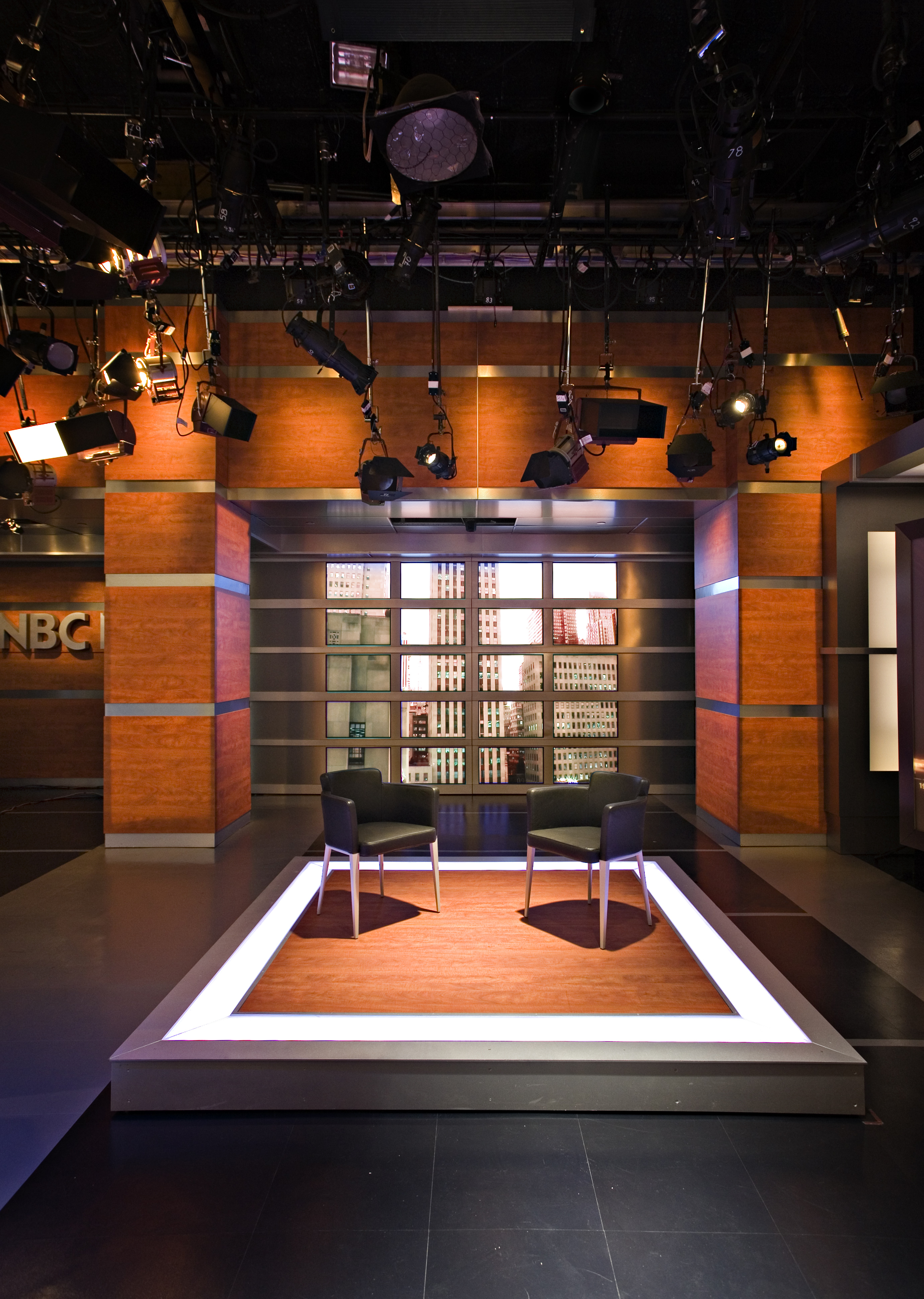 ncs_nbc-nightly-news-studio-3c-2007_0003