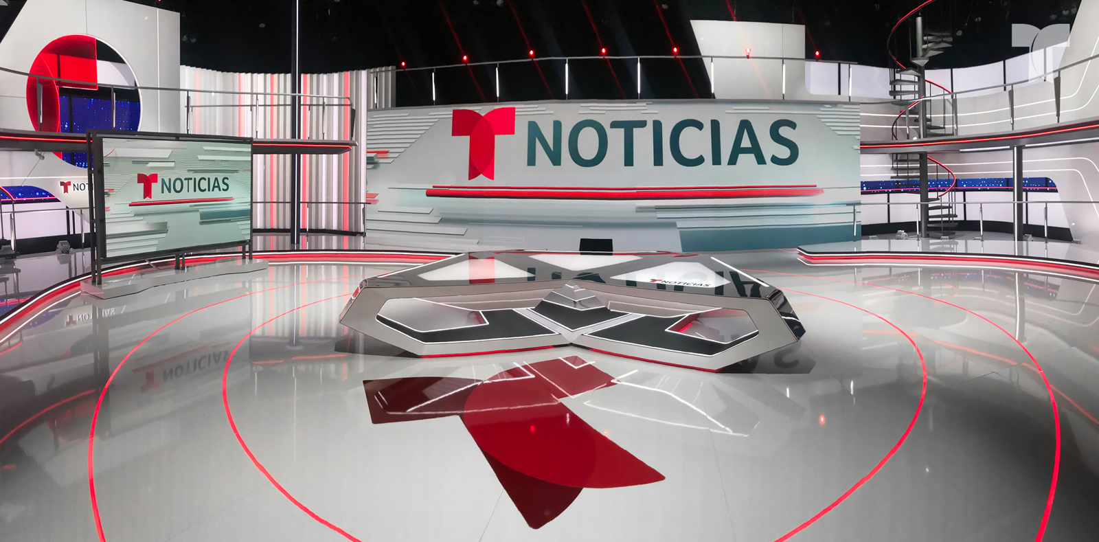 ncs_noticias-telemundo-estudio-miami_0001