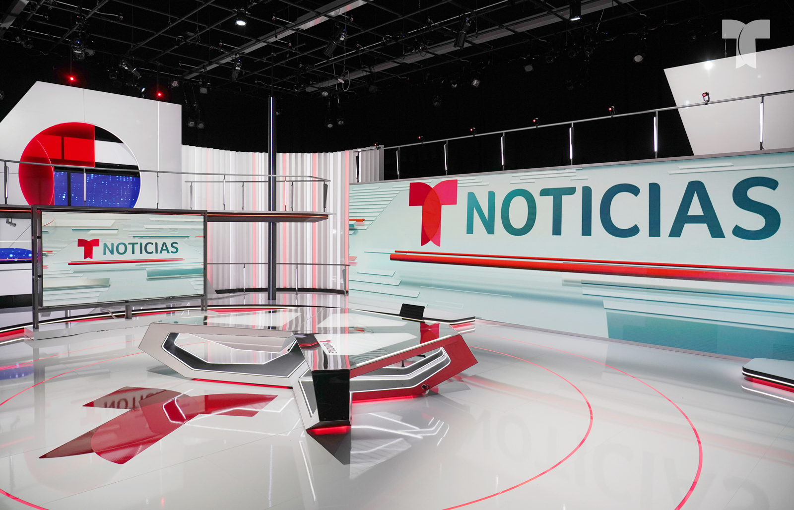 ncs_noticias-telemundo-estudio-miami_0005