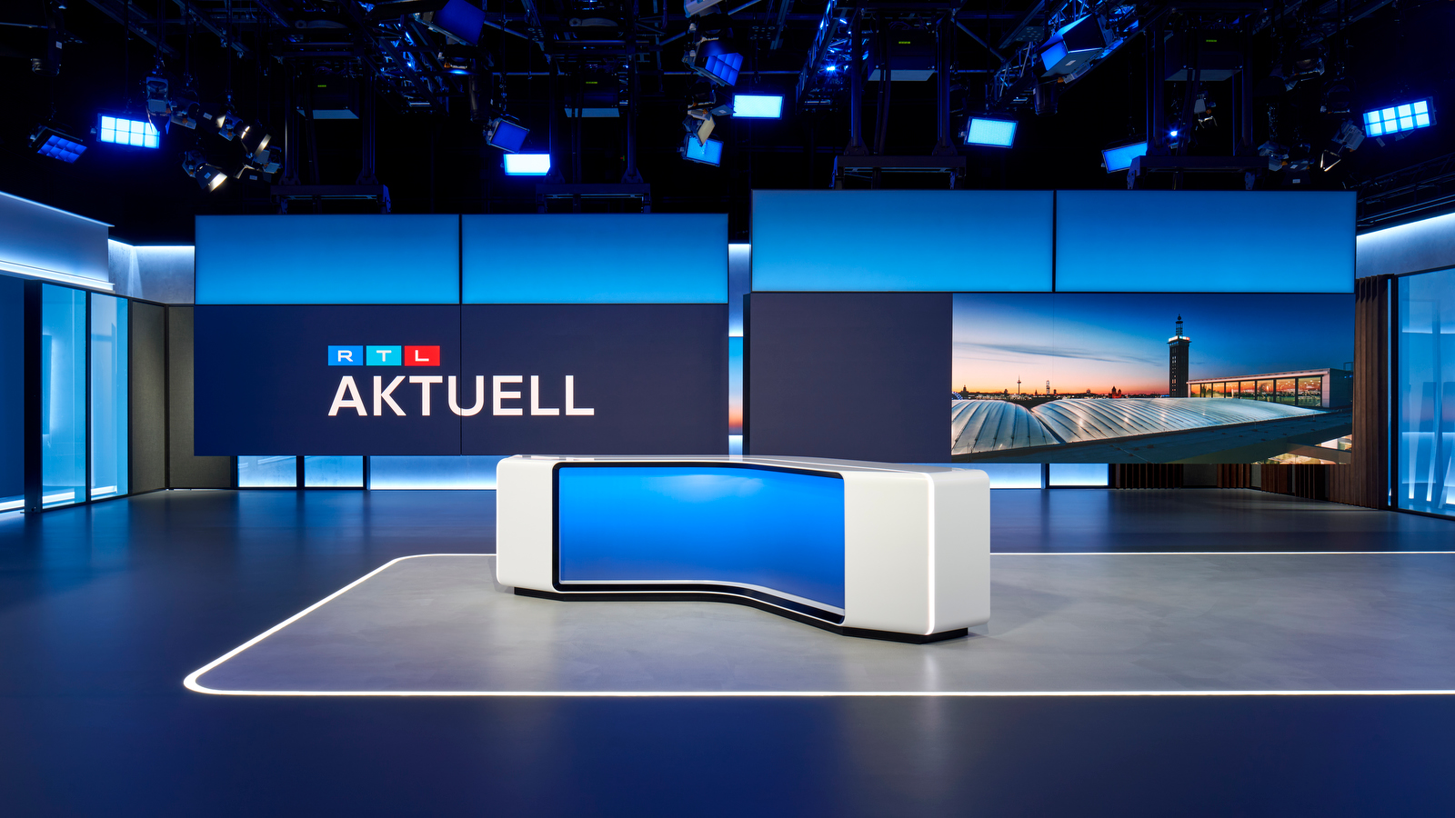 RTL_Aktuell_studio-2022_02