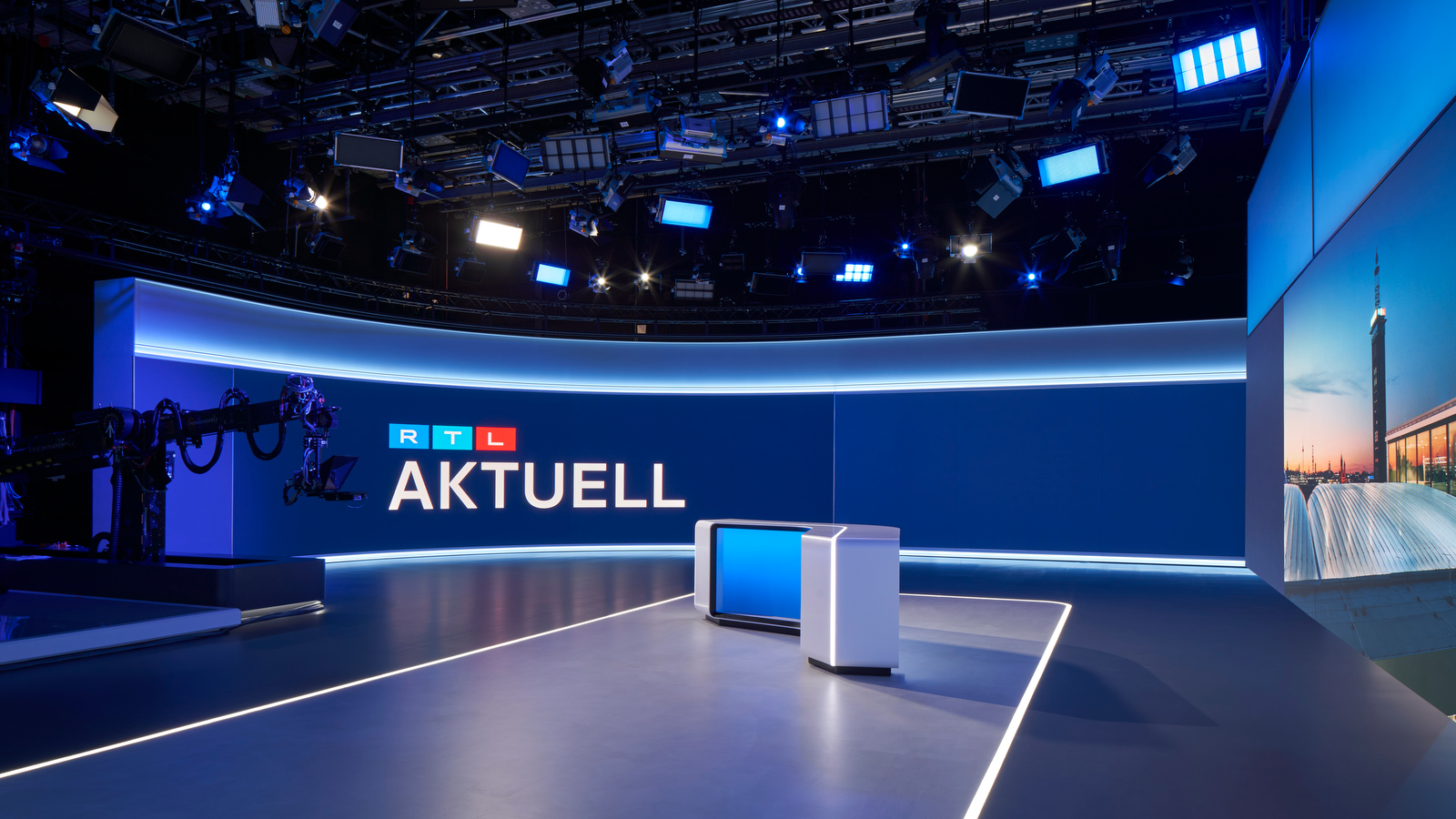 RTL_Aktuell_studio-2022_04