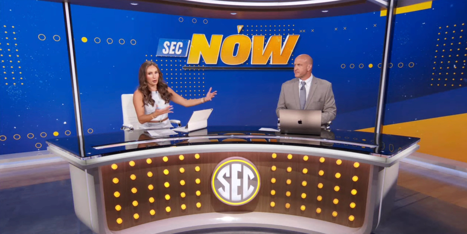 sec-network_studio-b_2026_0051