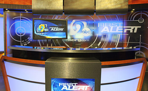 kcrg_news_set_design_01