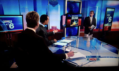 khou_102011newset_7