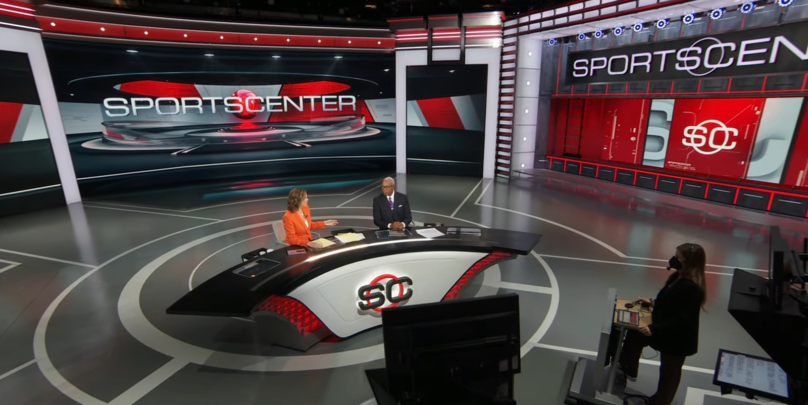 ESPN_SportsCenter_Studio-X_30