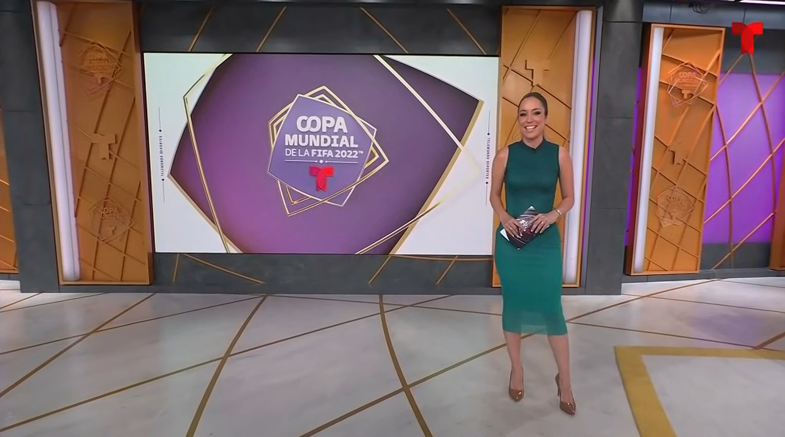 Telemundo_World-Cup_19