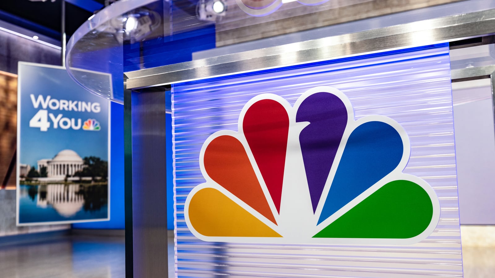 NBC-4-Washington_broadcast-studio_13