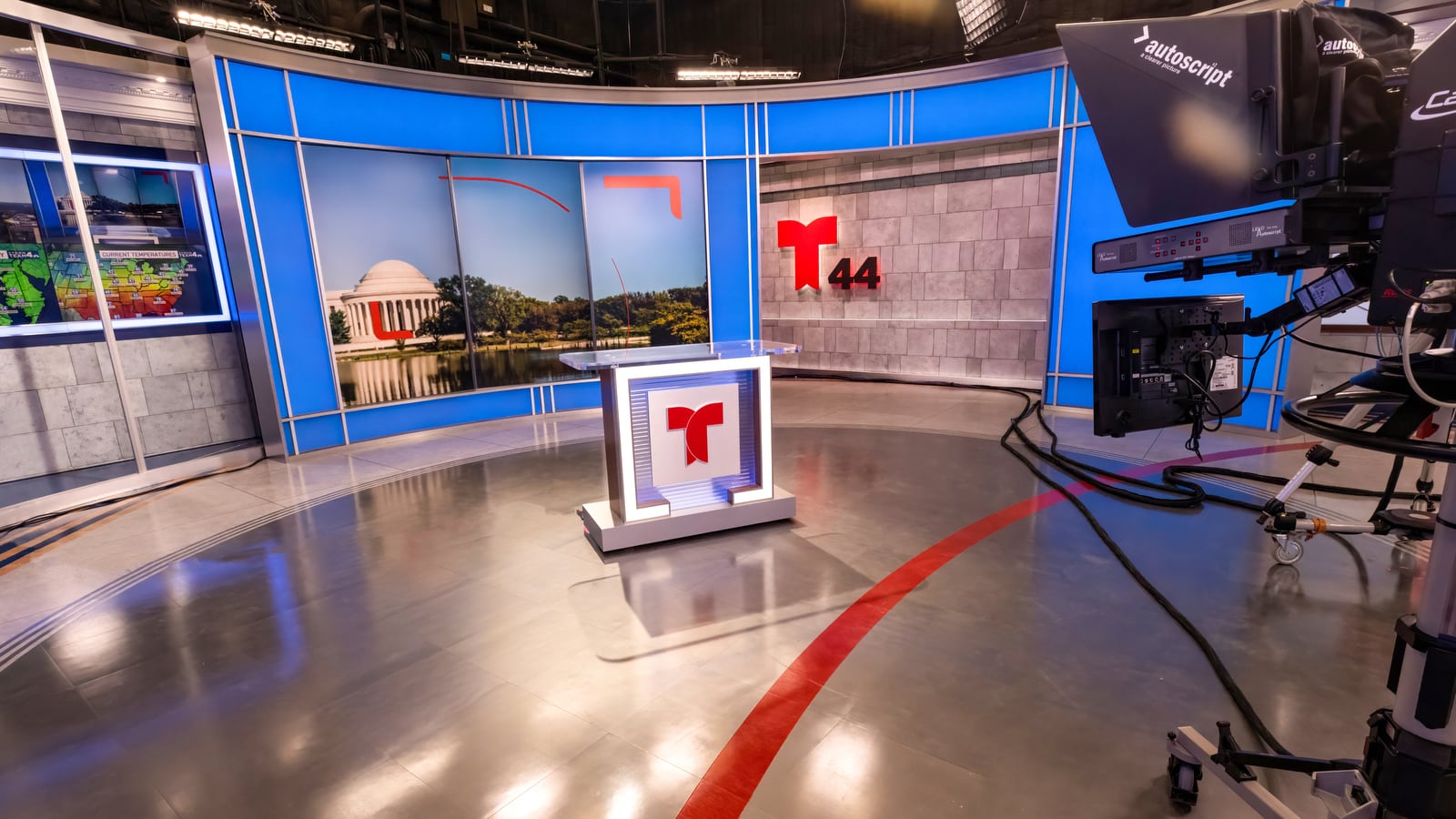 Telemundo-44_broadcast-studio_05