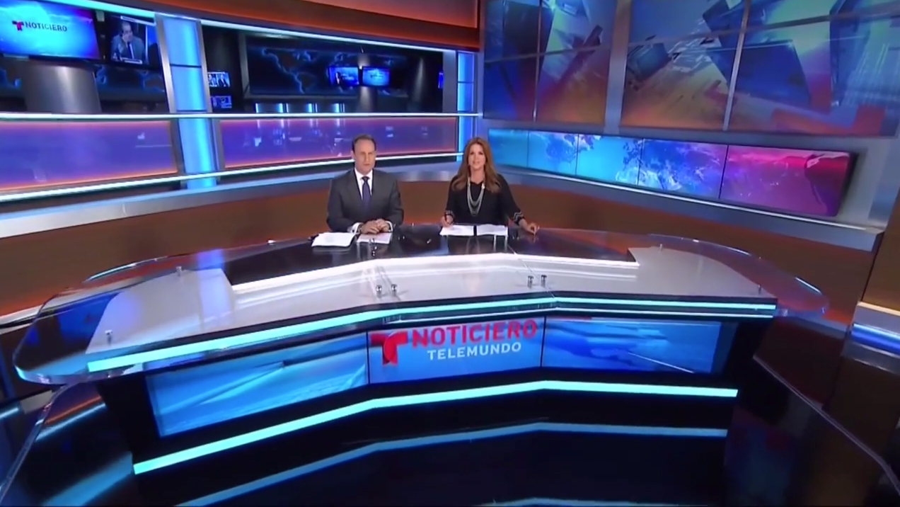 Noticiero Telemundo Broadcast Set Design Gallery