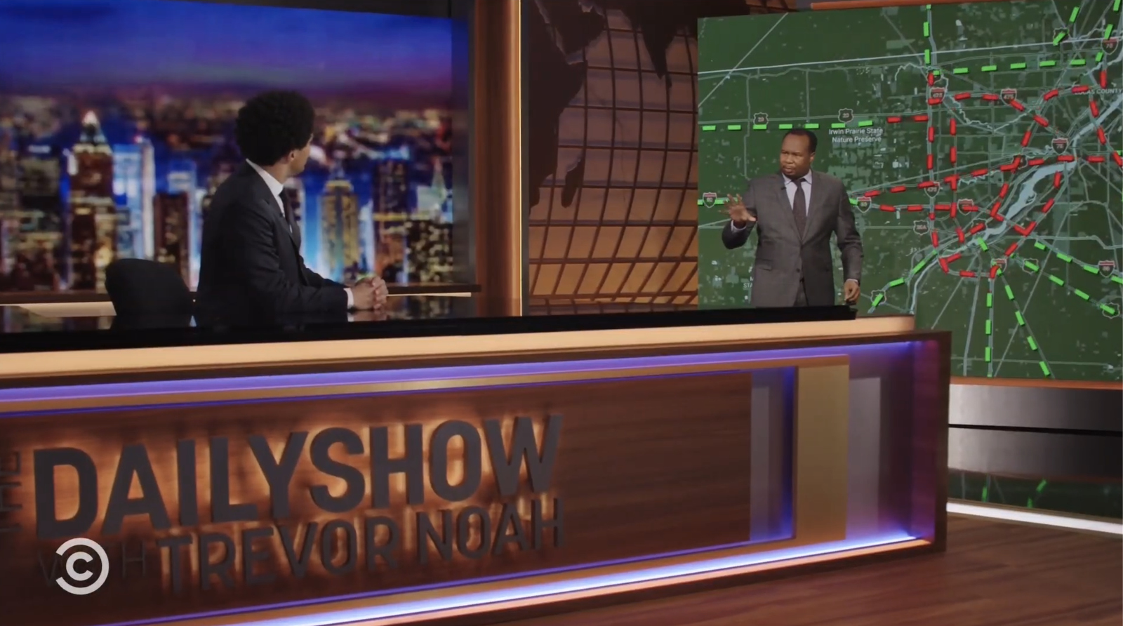 ‘The Daily Show’ returns to full studio with an updated look