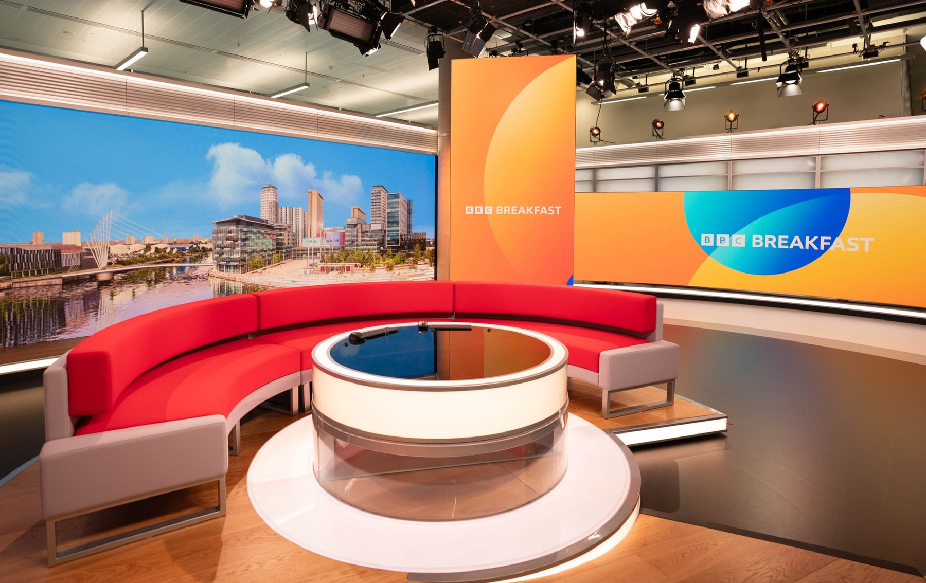 BBC Breakfast / Sportsday Broadcast Studio Design Gallery