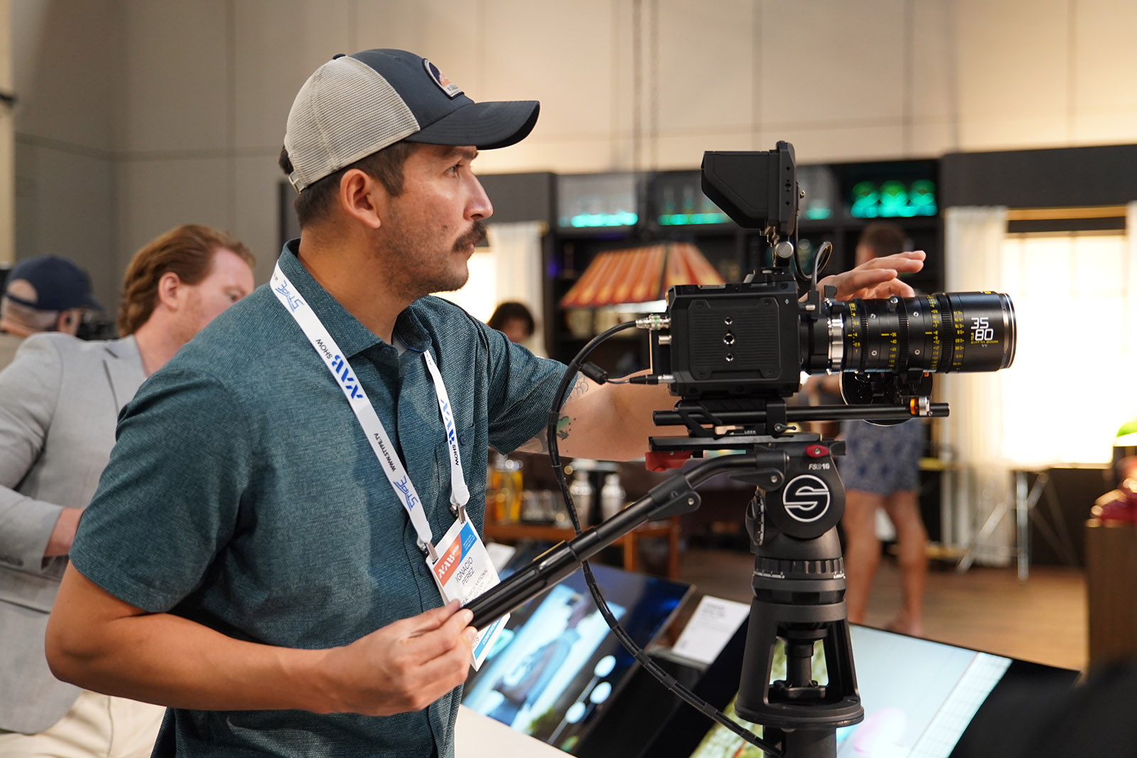 Blackmagic targets broadcast facilities with an end-to-end 100G IP workflow.
